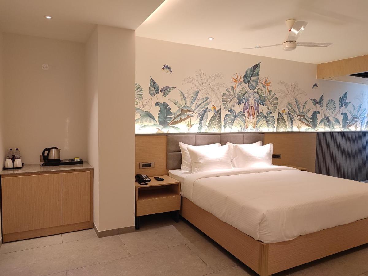 Signature Hotels Visakhapatnam Esterno foto